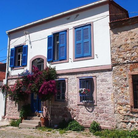 Istanbul Pension Ayvalı Eksteriør bilde