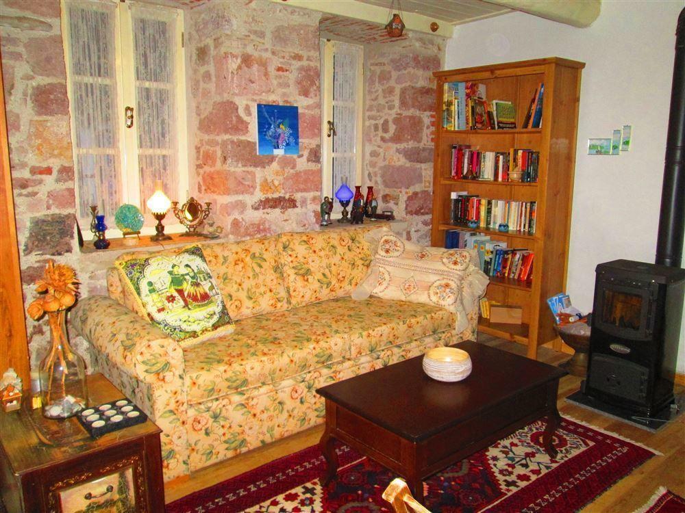 Istanbul Pension Ayvalı Eksteriør bilde